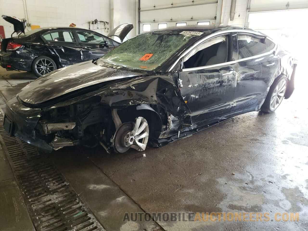 5YJ3E1EB9JF097054 TESLA MODEL 3 2018