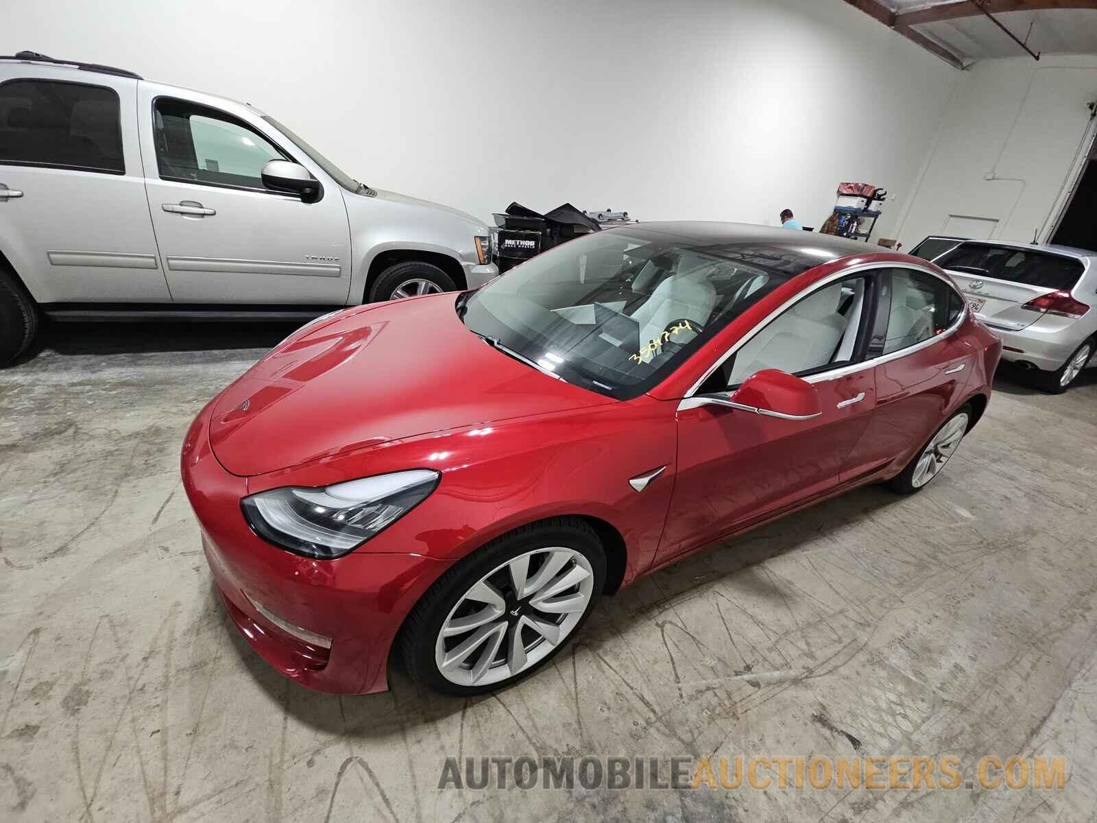 5YJ3E1EB9JF100664 Tesla Model 3 2018