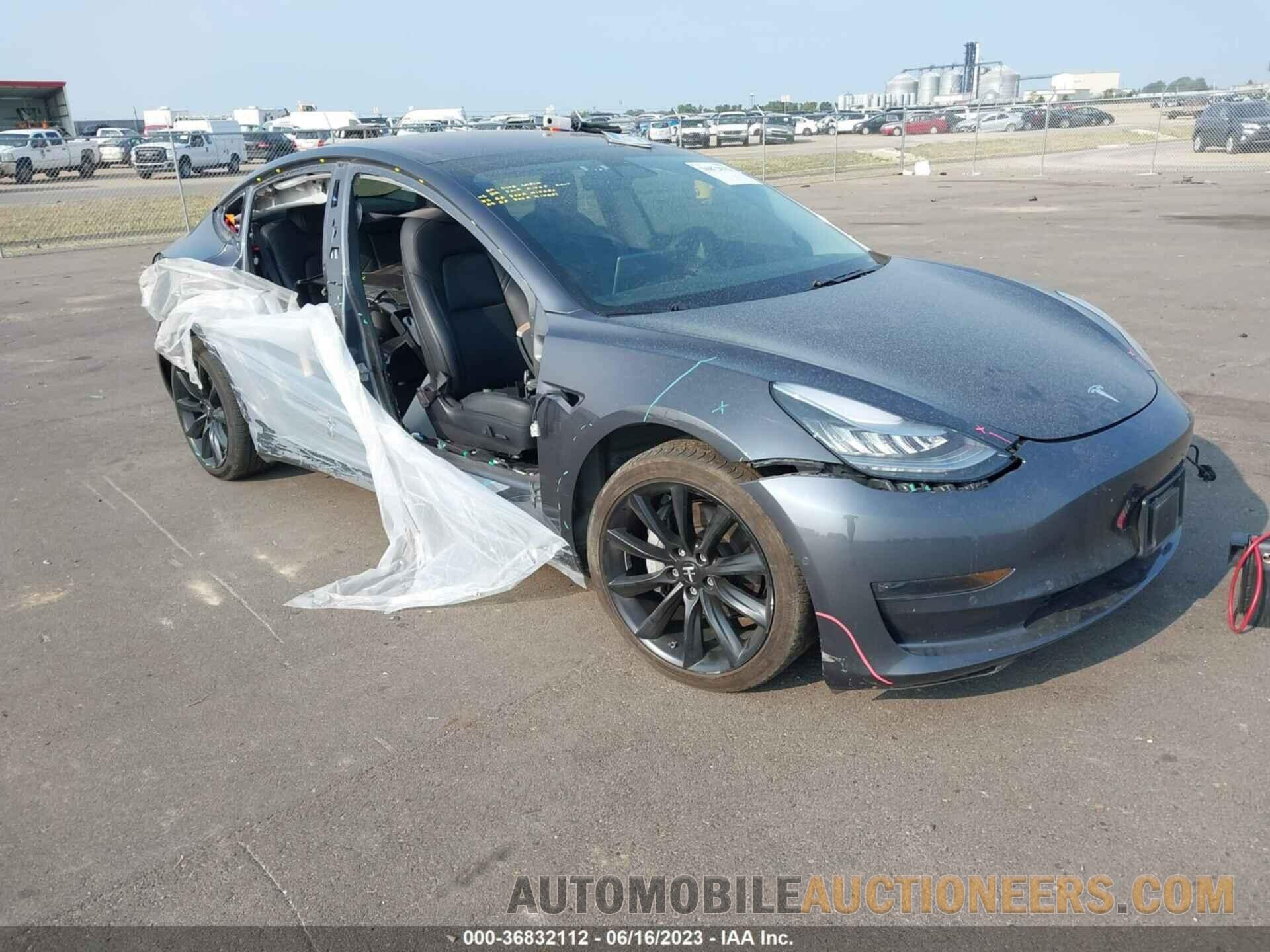 5YJ3E1EB9JF115746 TESLA MODEL 3 2018