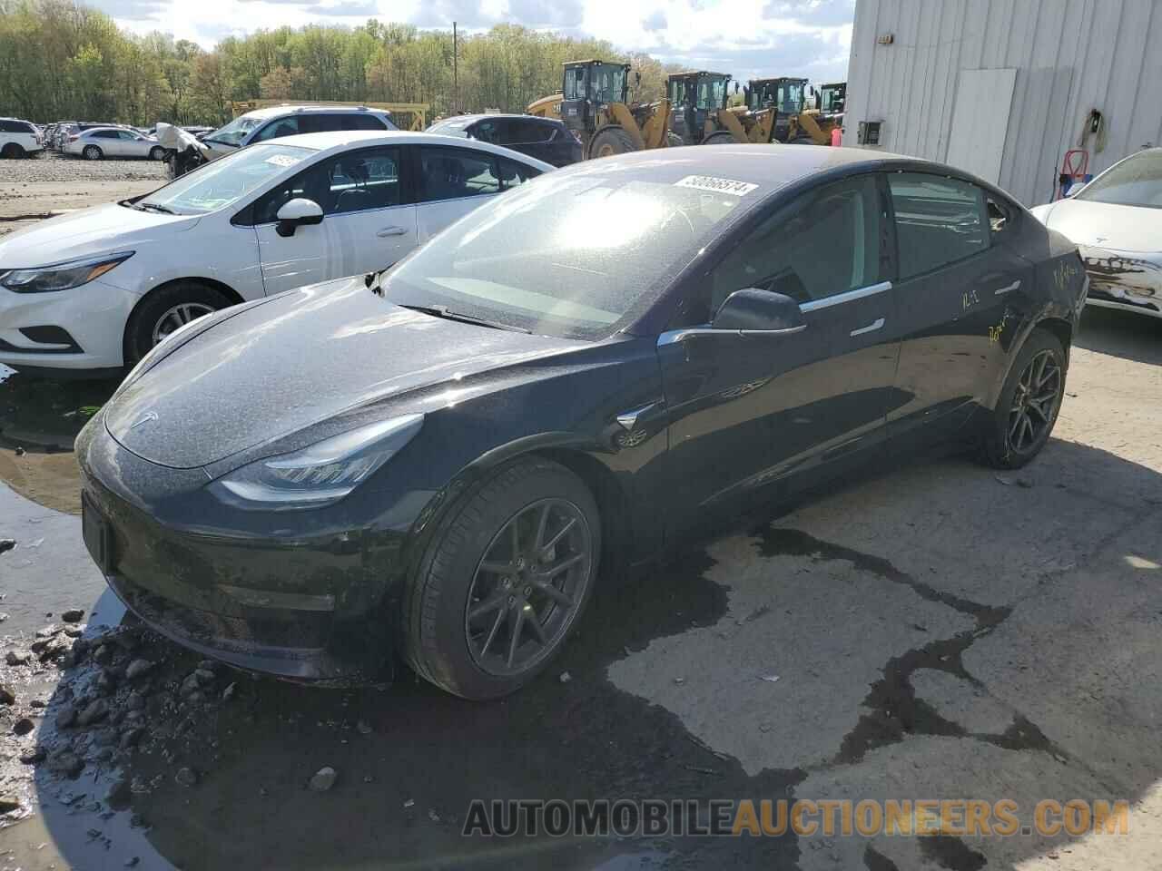 5YJ3E1EB9JF127296 TESLA MODEL 3 2018