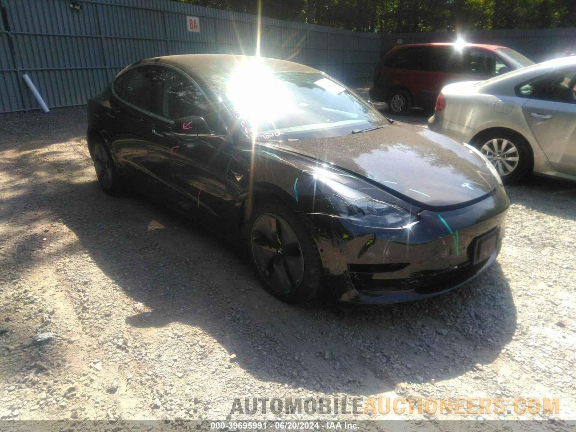 5YJ3E1EB9JF127959 TESLA MODEL 3 2018