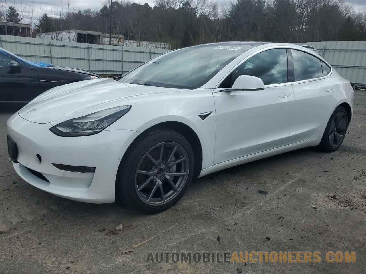 5YJ3E1EB9JF131204 TESLA MODEL 3 2018