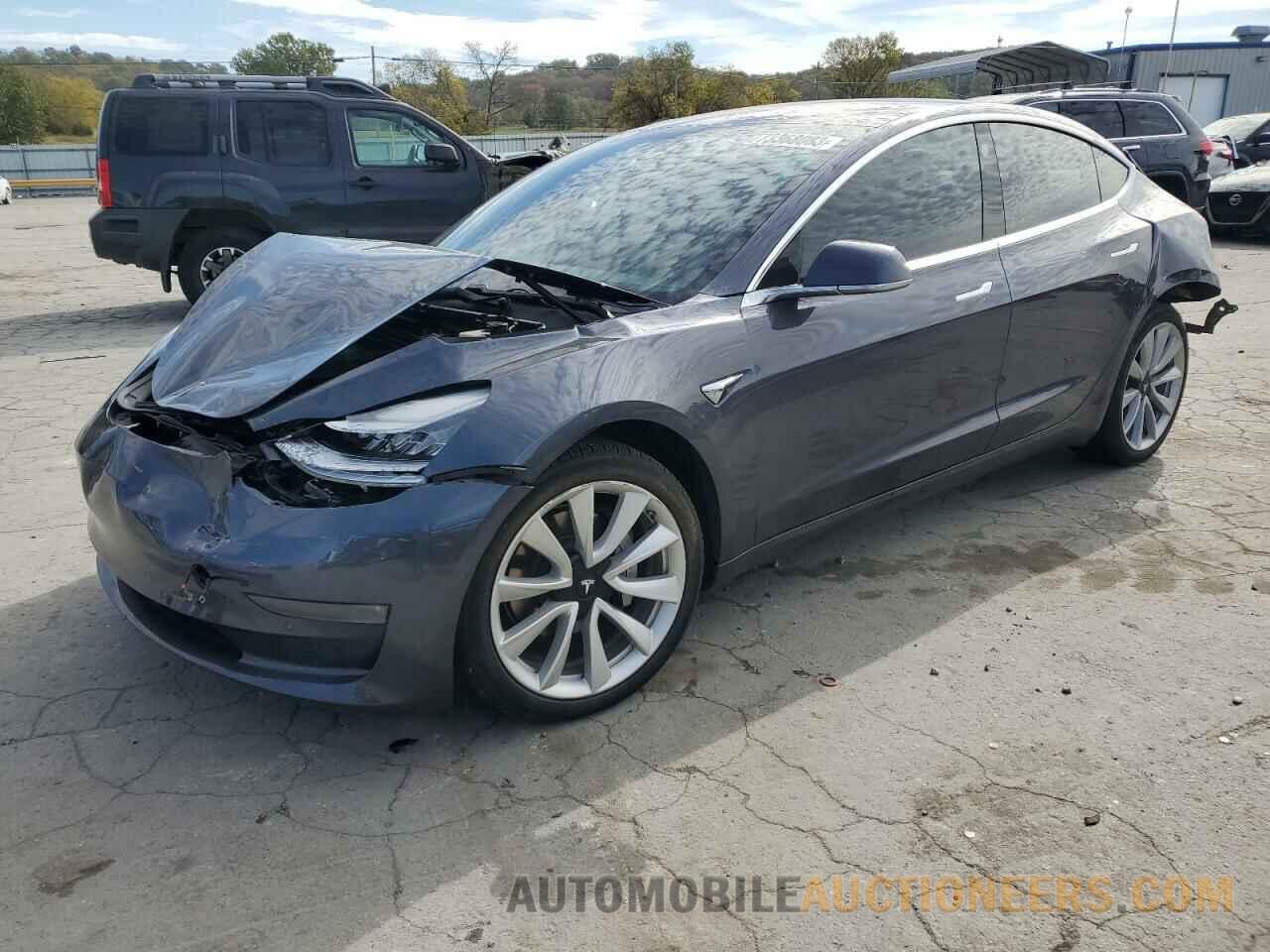 5YJ3E1EB9JF132627 TESLA MODEL 3 2018