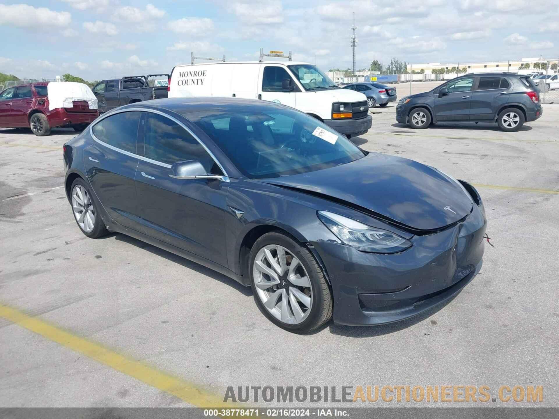 5YJ3E1EB9JF132675 TESLA MODEL 3 2018