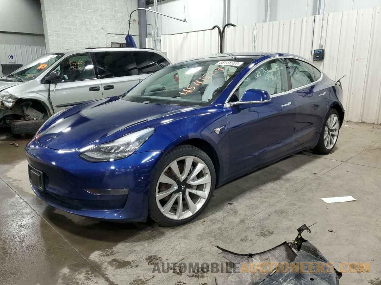 5YJ3E1EB9JF135396 TESLA MODEL 3 2018