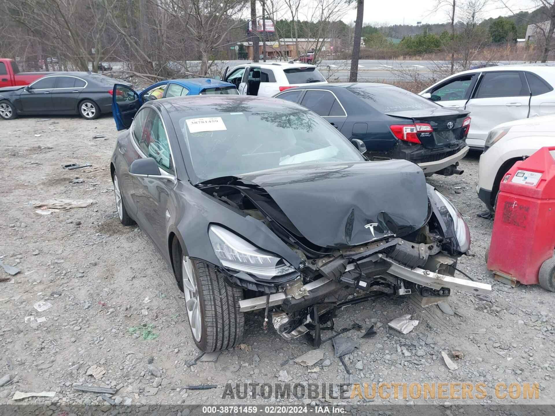 5YJ3E1EB9JF149153 TESLA MODEL 3 2018