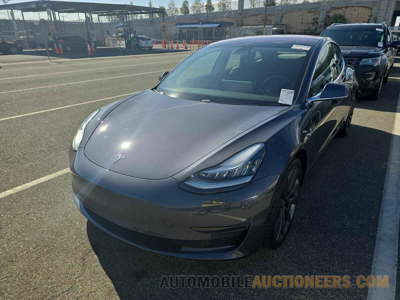 5YJ3E1EB9JF179947 Tesla Model 3 2018