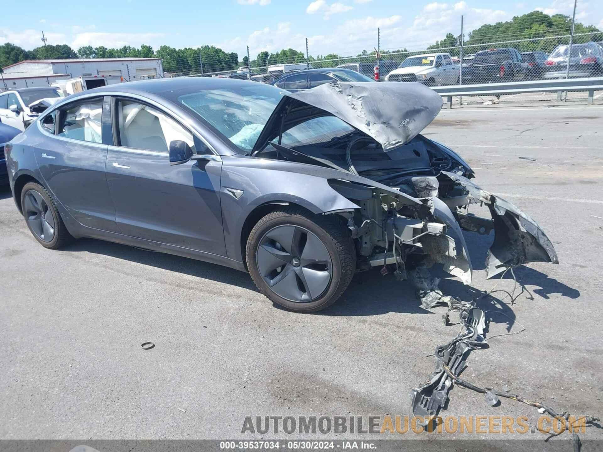 5YJ3E1EB9KF195292 TESLA MODEL 3 2019