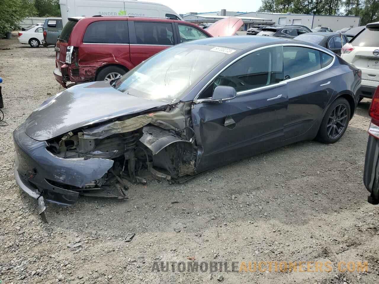 5YJ3E1EB9KF205562 TESLA MODEL 3 2019