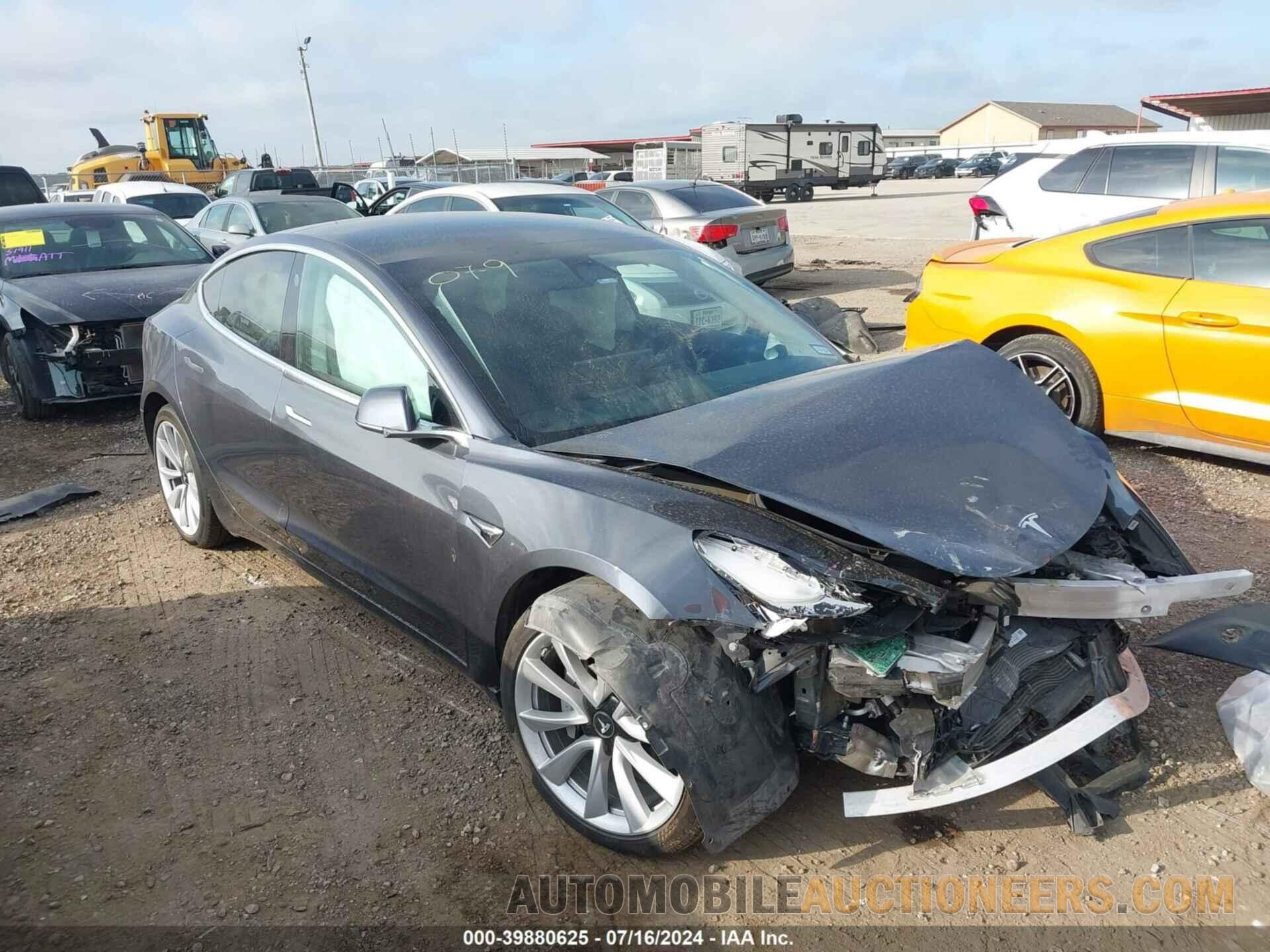 5YJ3E1EB9KF364792 TESLA MODEL 3 2019