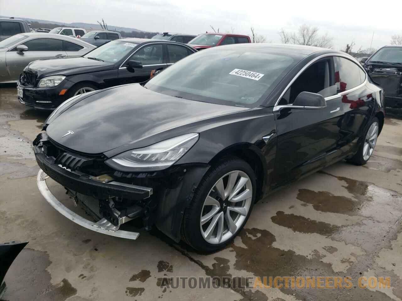 5YJ3E1EB9KF388767 TESLA MODEL 3 2019