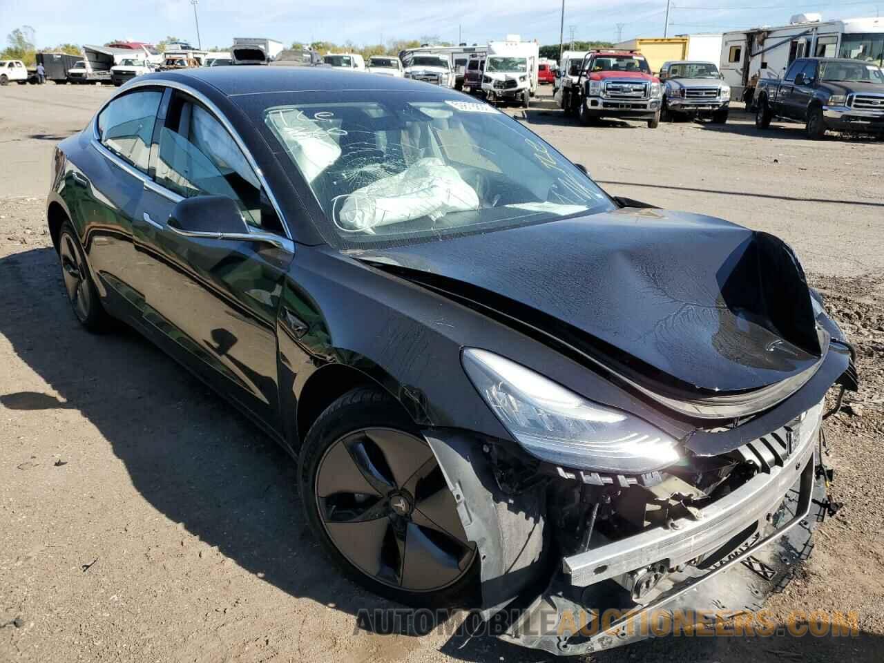 5YJ3E1EB9KF432251 TESLA MODEL 3 2019