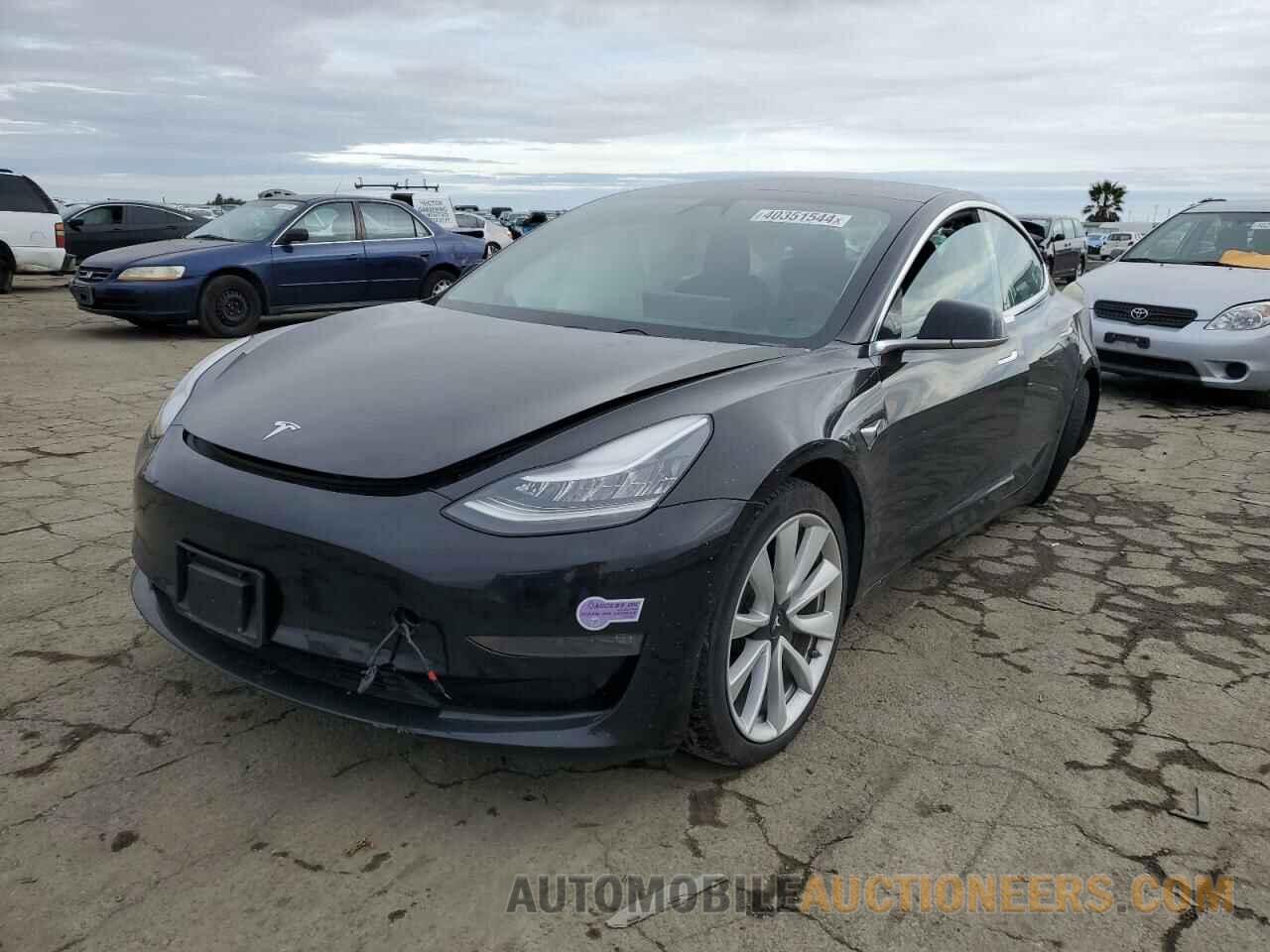 5YJ3E1EB9KF433612 TESLA MODEL 3 2019