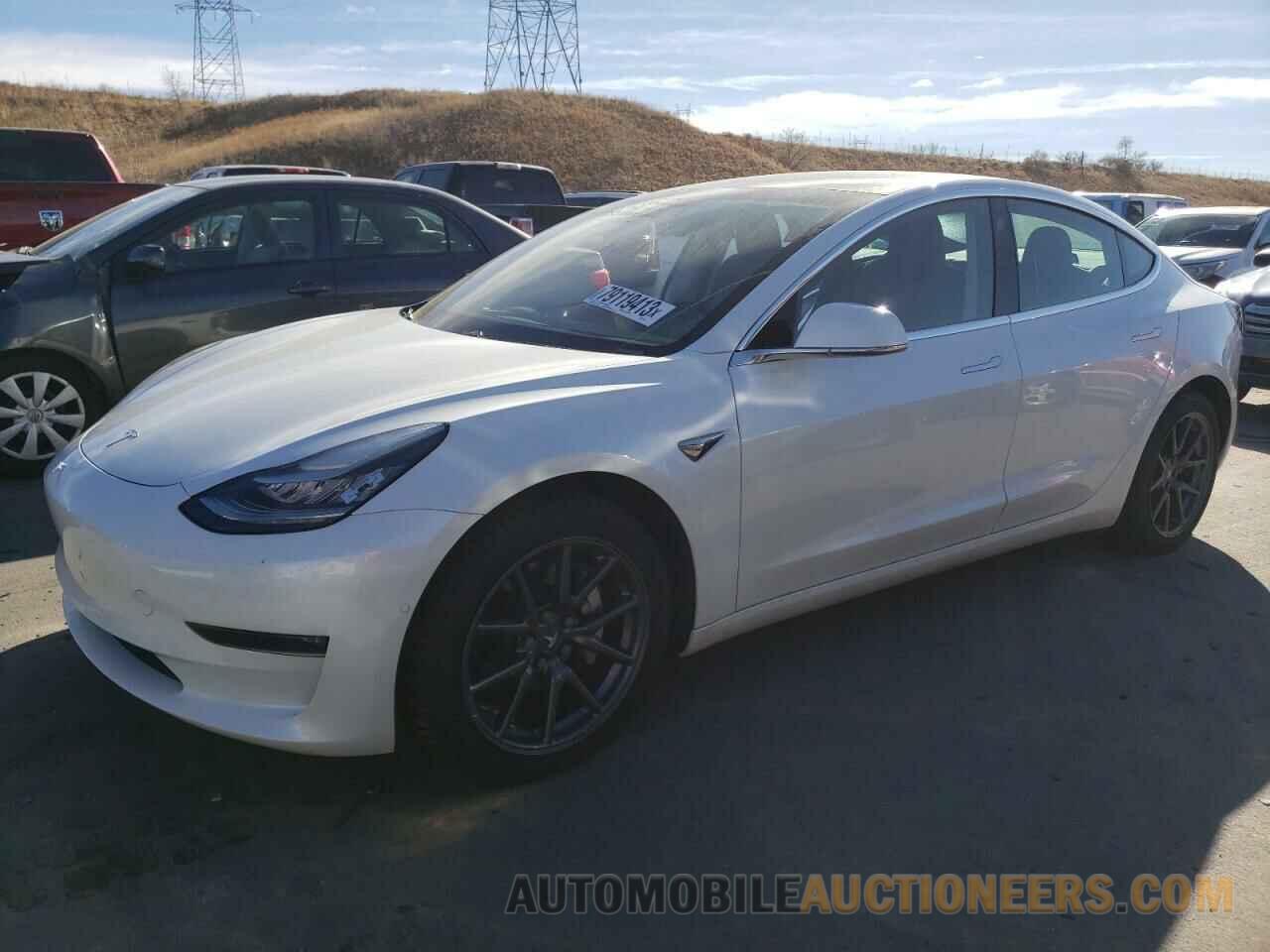 5YJ3E1EB9KF511600 TESLA MODEL 3 2019