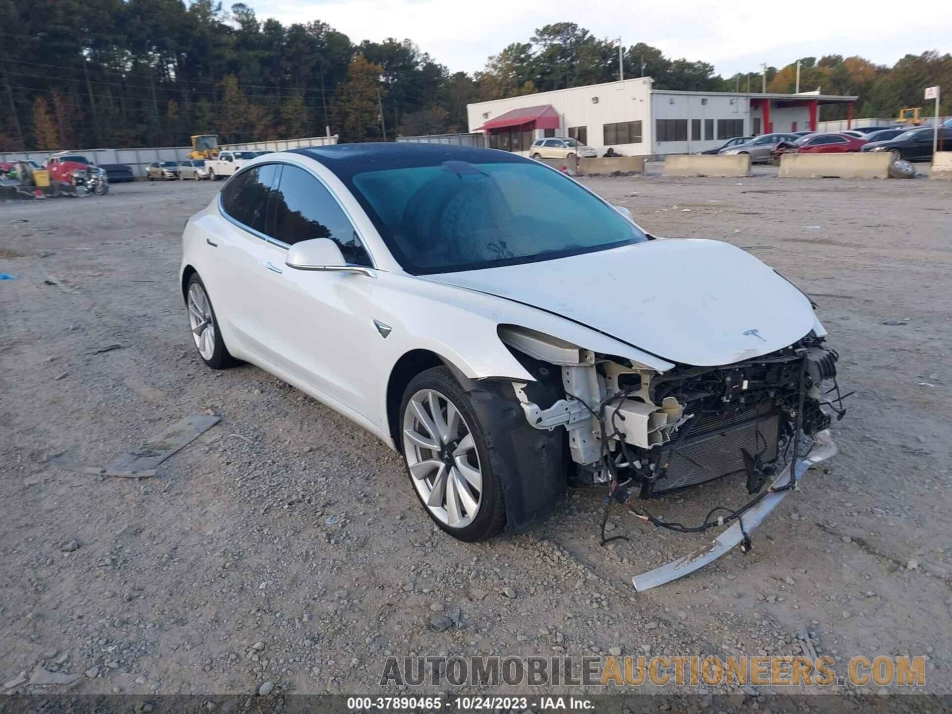 5YJ3E1EB9KF530339 TESLA MODEL 3 2019