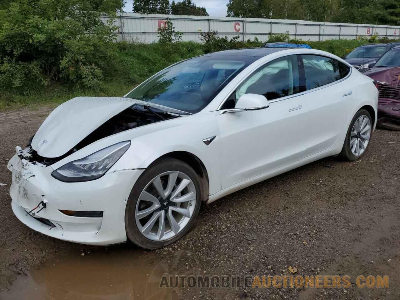 5YJ3E1EB9LF620947 TESLA MODEL 3 2020