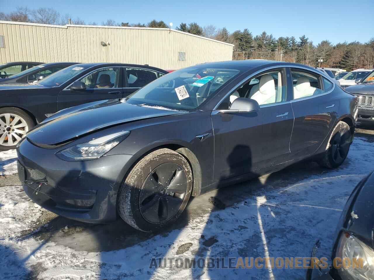 5YJ3E1EB9LF720255 TESLA MODEL 3 2020