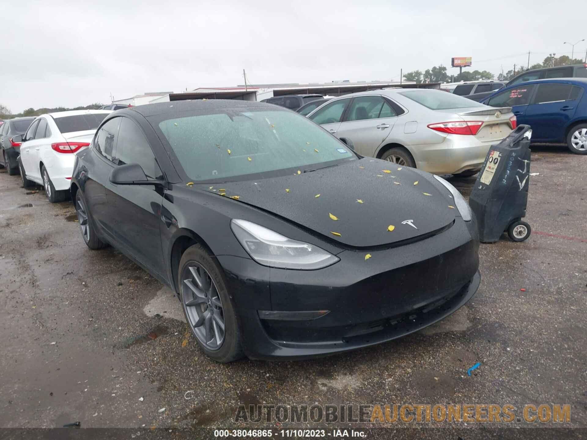 5YJ3E1EB9MF063992 TESLA MODEL 3 2021