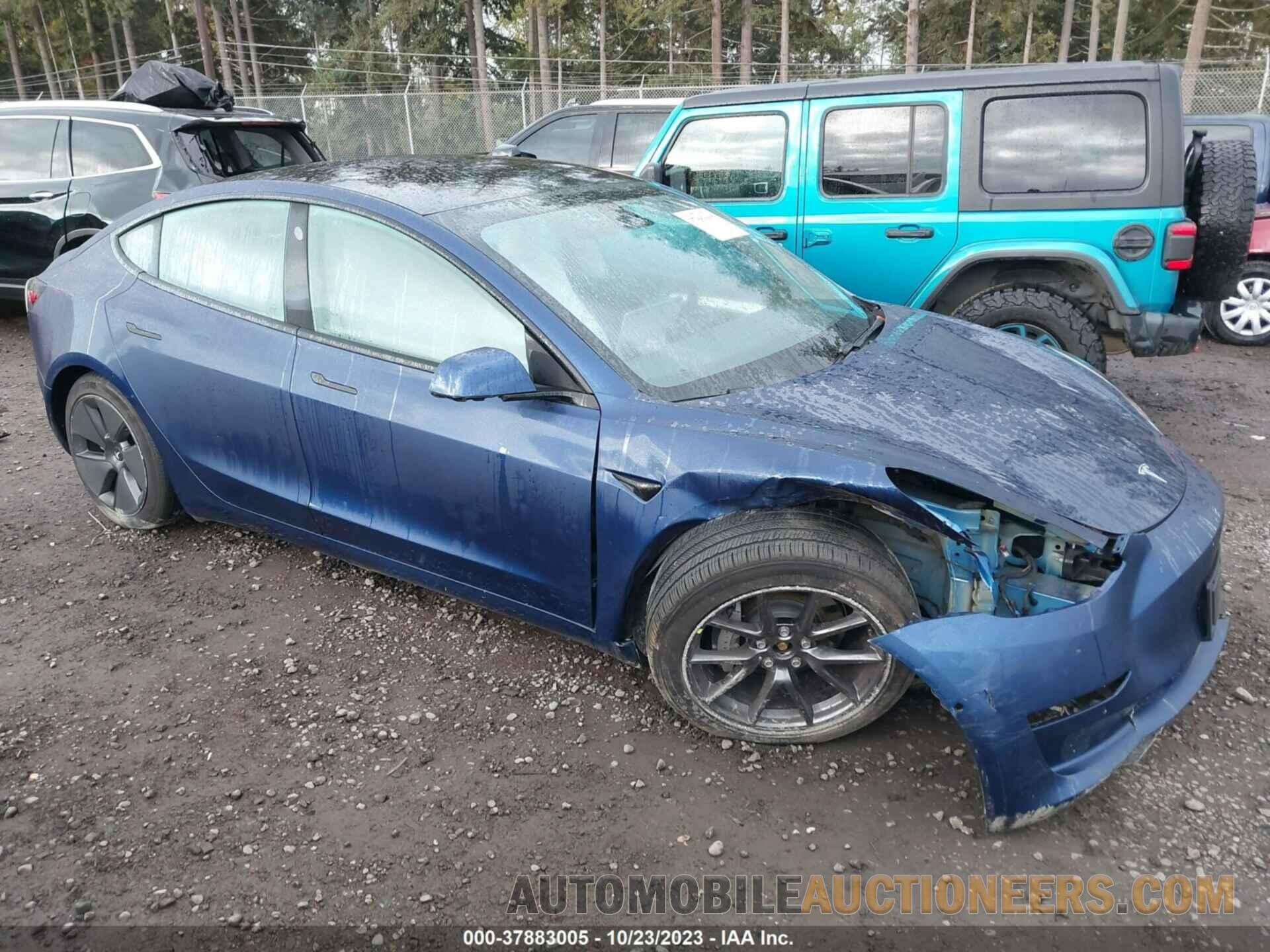 5YJ3E1EB9MF068724 TESLA MODEL 3 2021