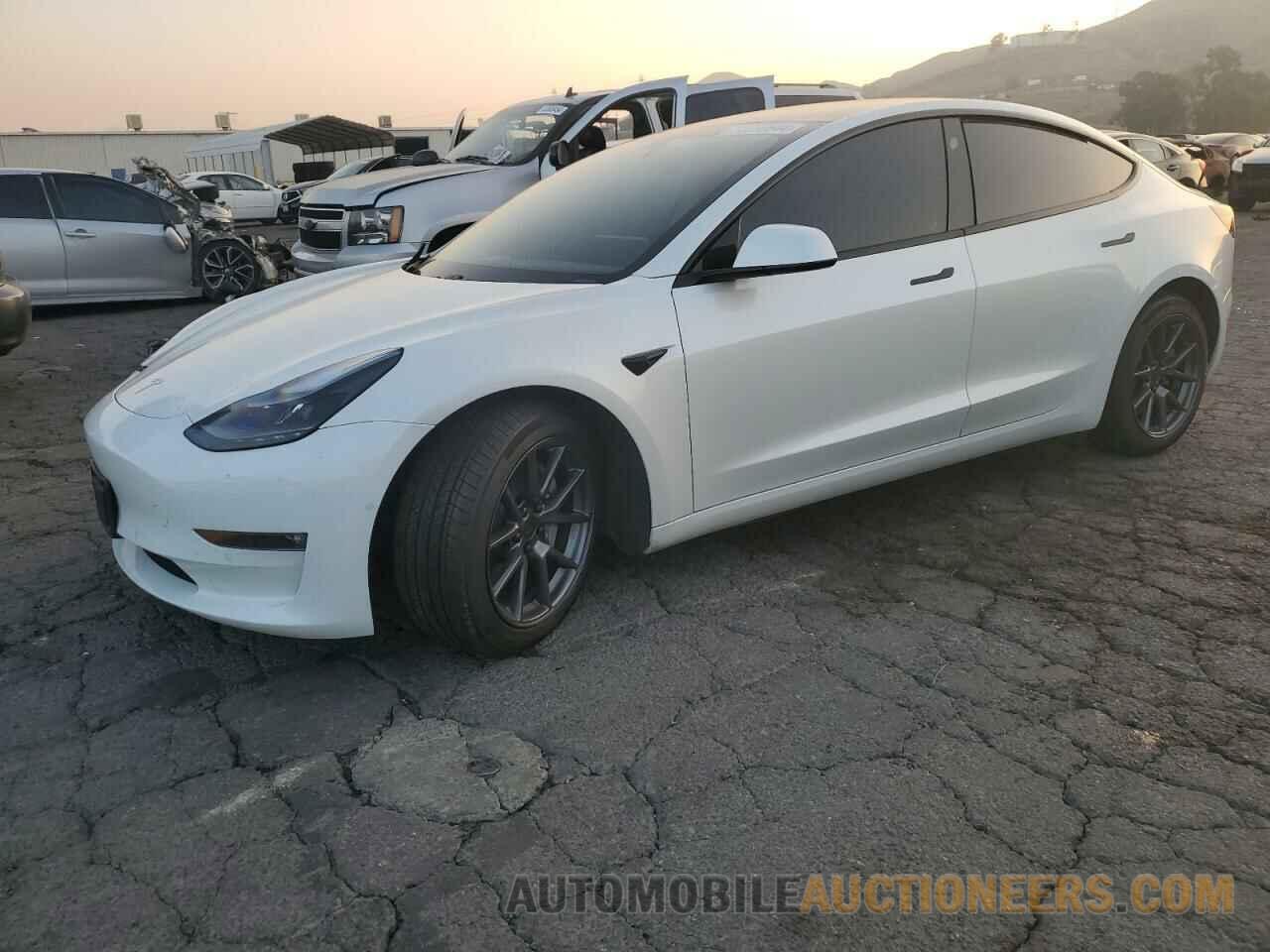 5YJ3E1EB9MF872649 TESLA MODEL 3 2021