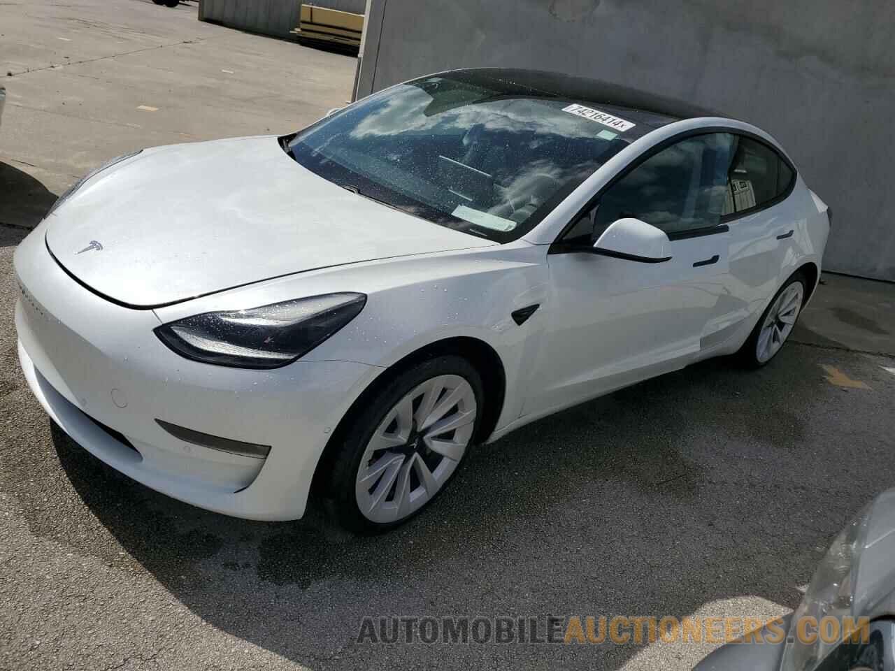 5YJ3E1EB9MF924345 TESLA MODEL 3 2021