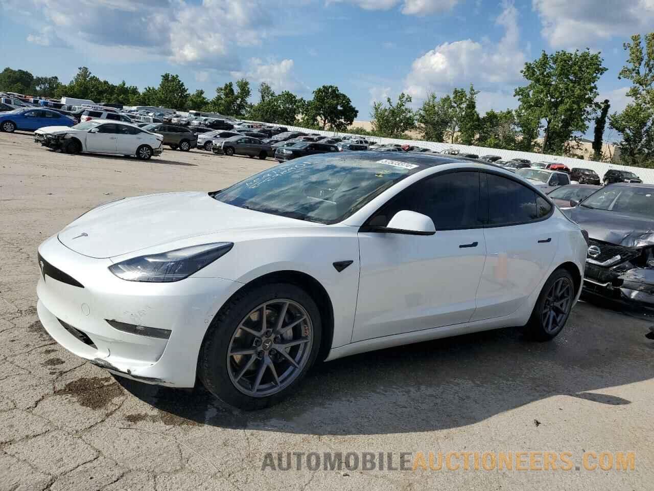 5YJ3E1EB9MF960780 TESLA MODEL 3 2021