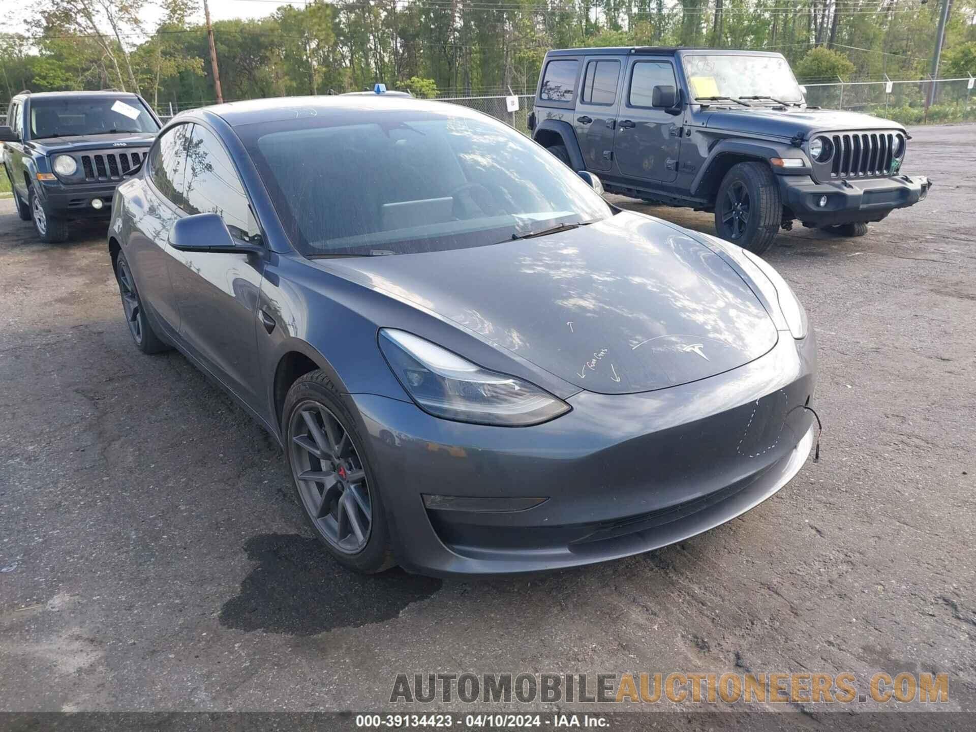 5YJ3E1EB9NF103344 TESLA MODEL 3 2022