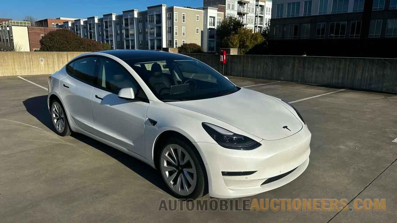 5YJ3E1EB9NF106373 TESLA MODEL 3 2022