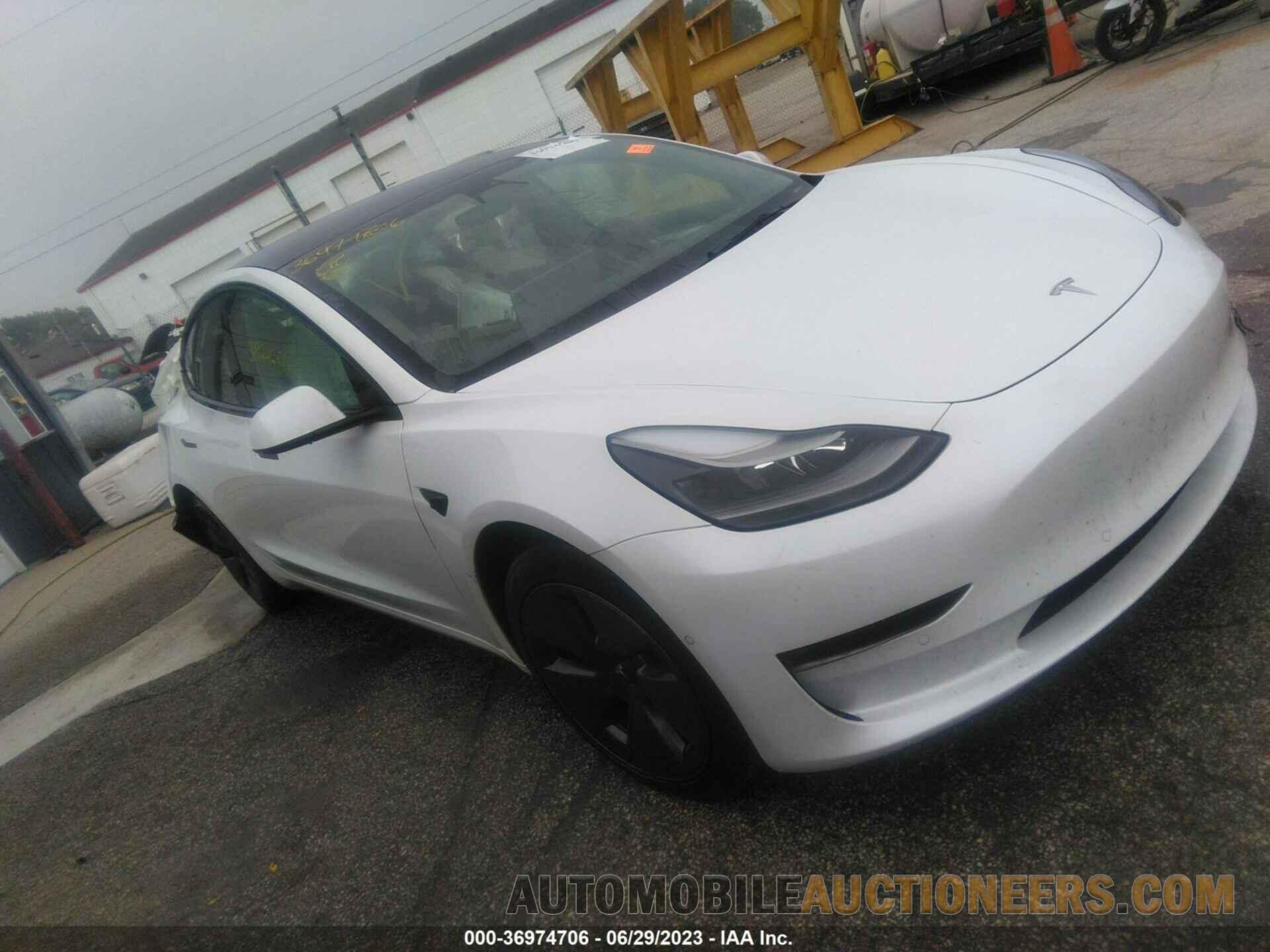 5YJ3E1EB9NF134836 TESLA MODEL 3 2022