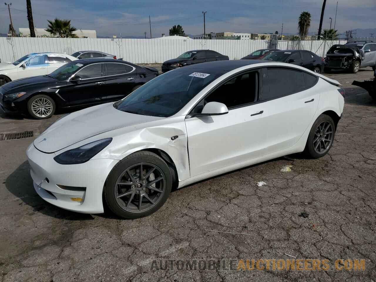 5YJ3E1EB9NF137297 TESLA MODEL 3 2022