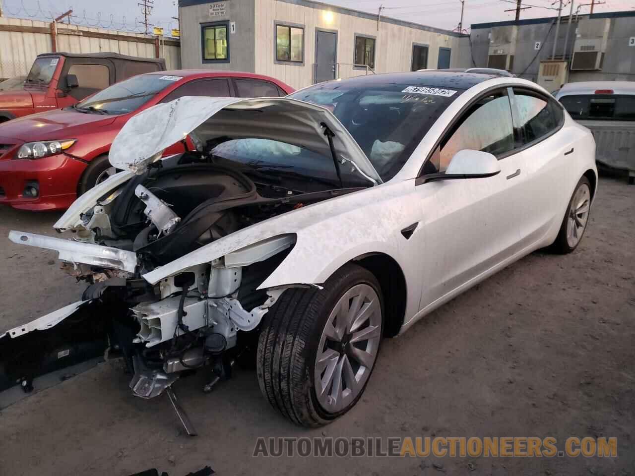 5YJ3E1EB9NF143083 TESLA MODEL 3 2022