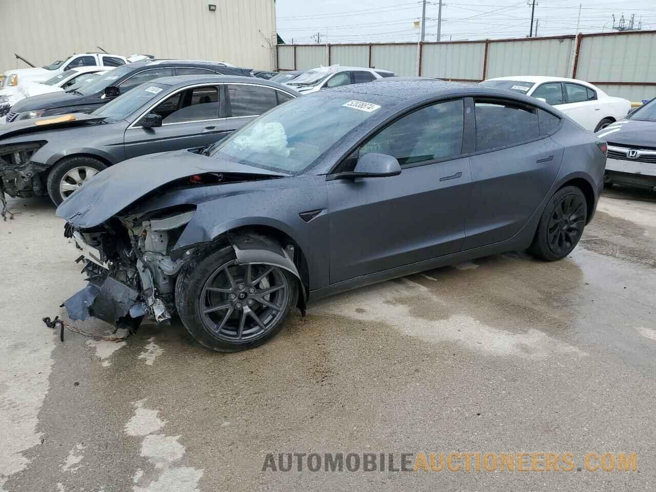 5YJ3E1EB9NF153273 TESLA MODEL 3 2022