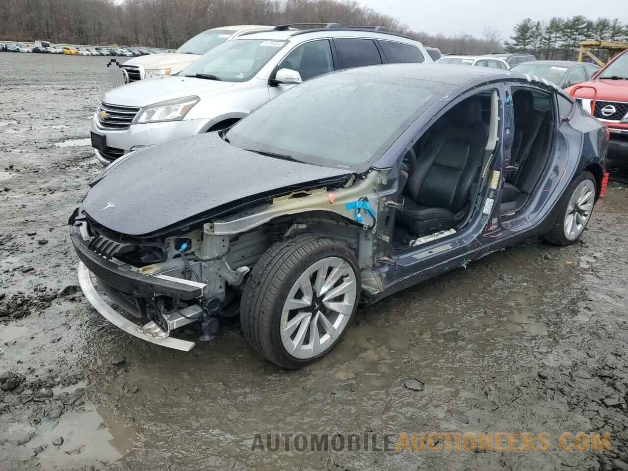 5YJ3E1EB9NF166797 TESLA MODEL 3 2022