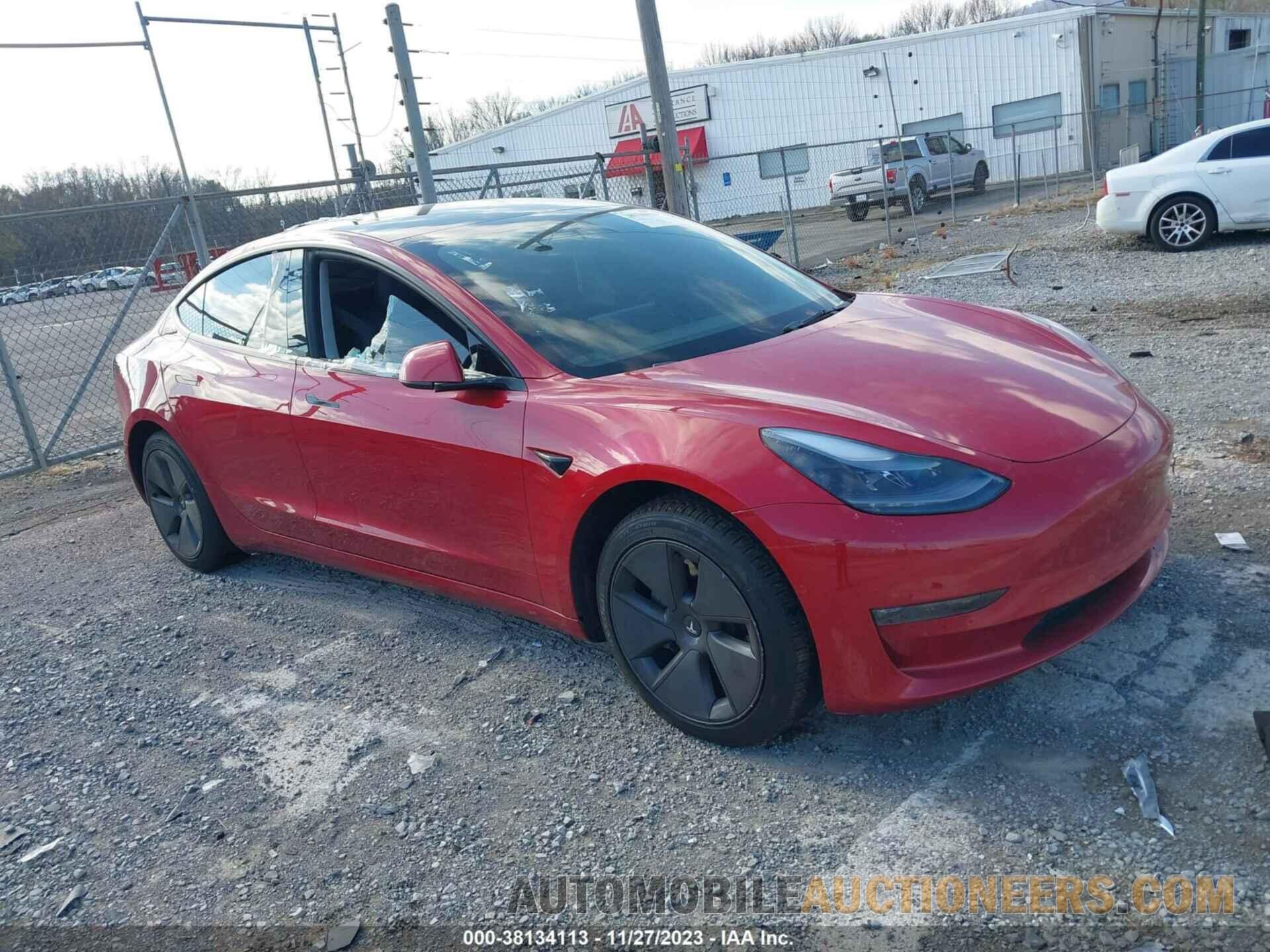 5YJ3E1EB9NF181235 TESLA MODEL 3 2022