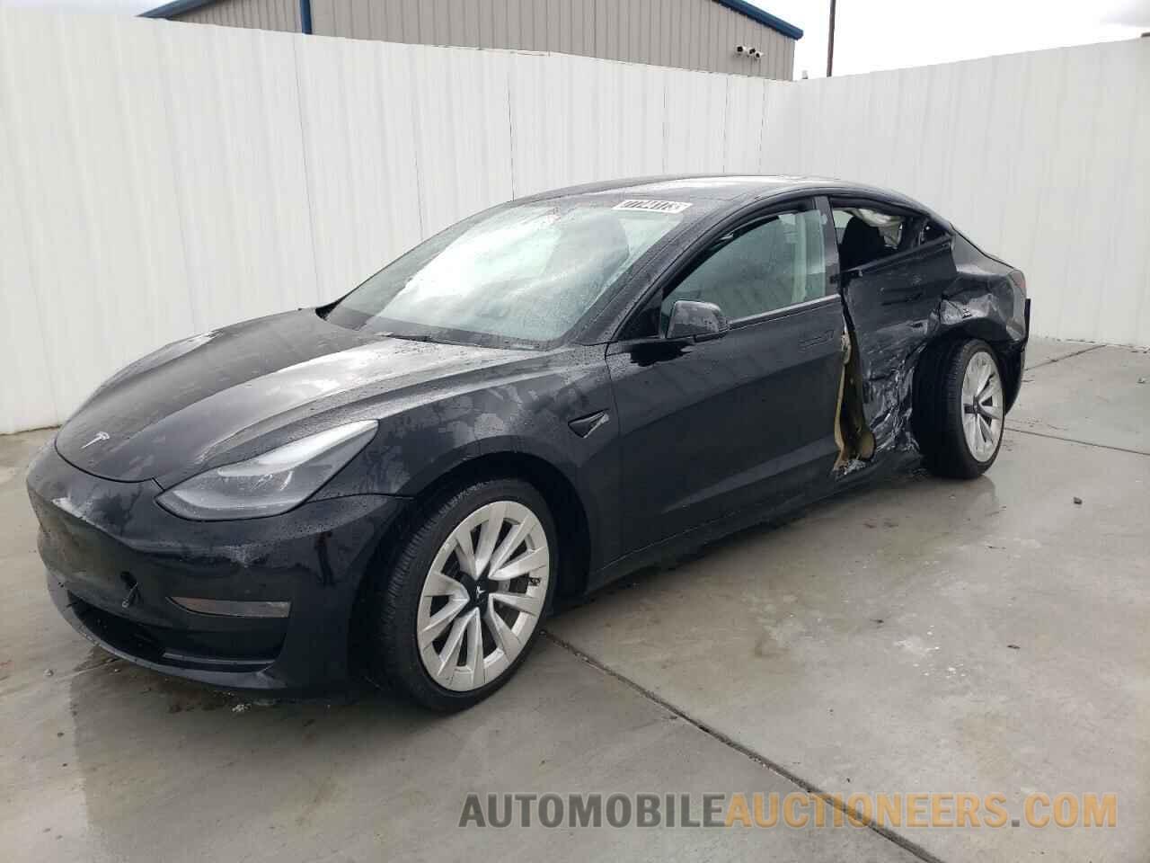 5YJ3E1EB9NF185057 TESLA MODEL 3 2022