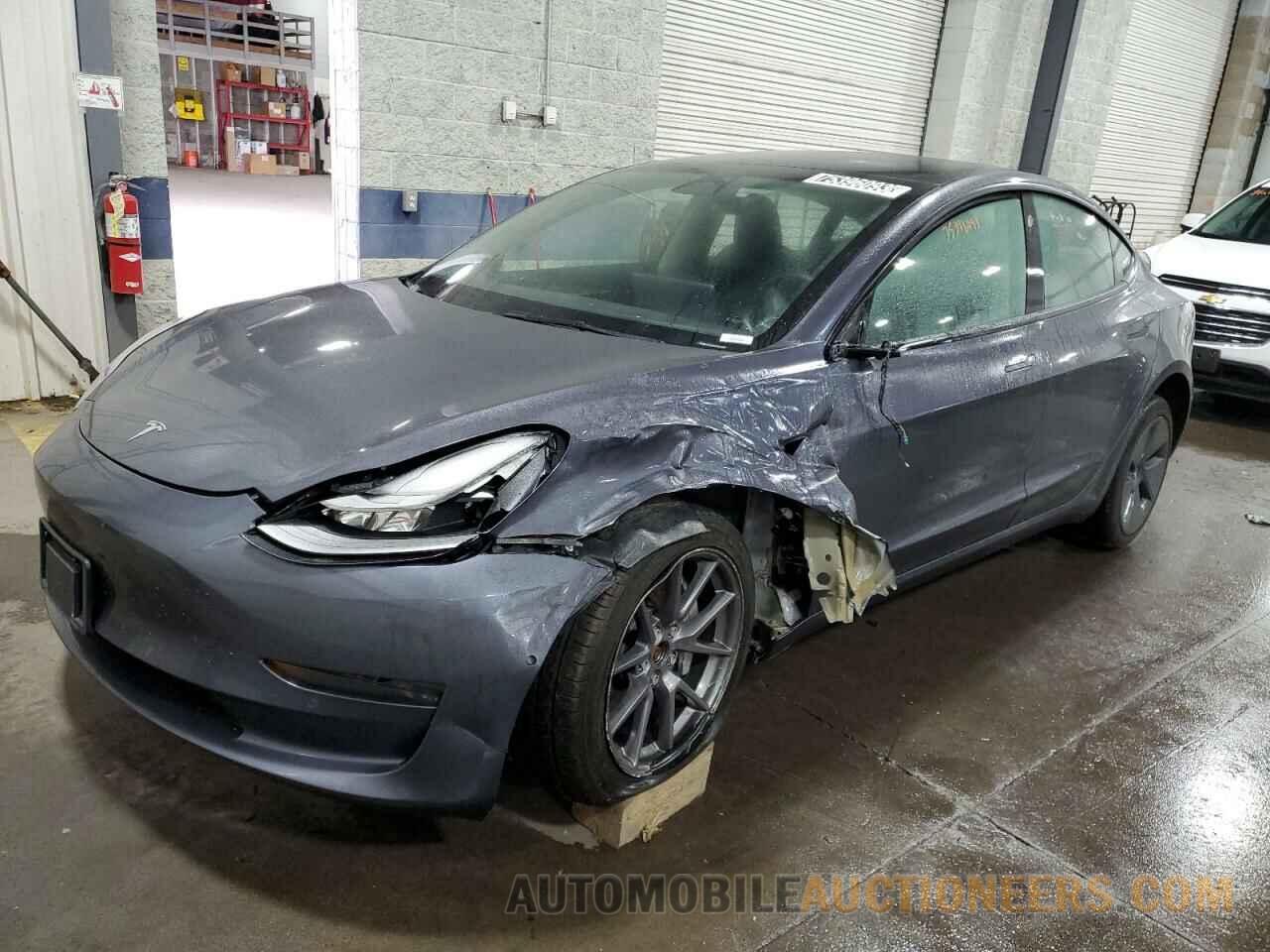 5YJ3E1EB9NF190937 TESLA MODEL 3 2022