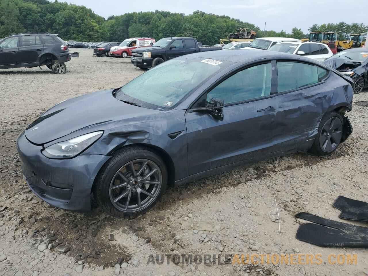 5YJ3E1EB9NF194731 TESLA MODEL 3 2022