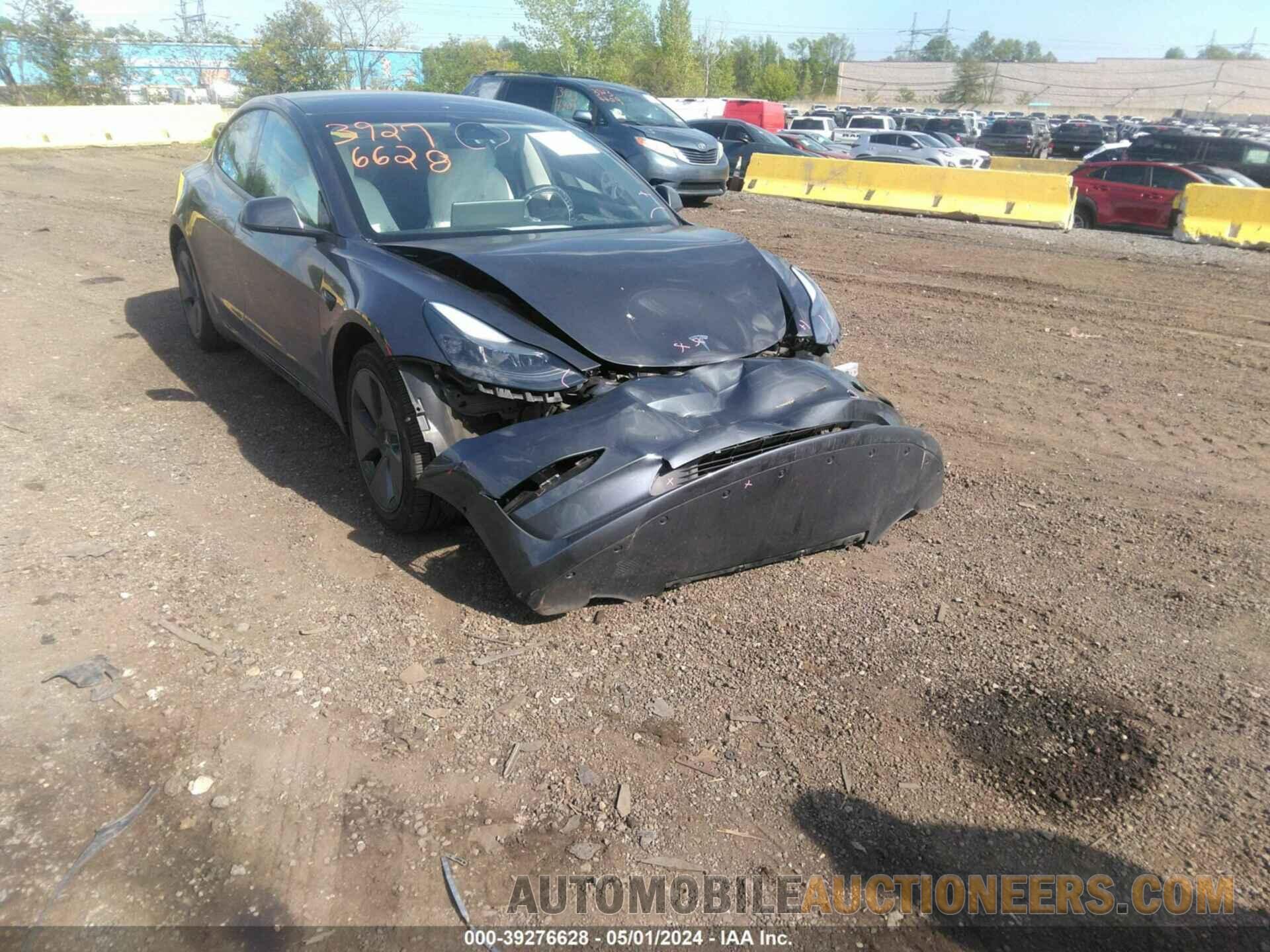 5YJ3E1EB9NF236895 TESLA MODEL 3 2022