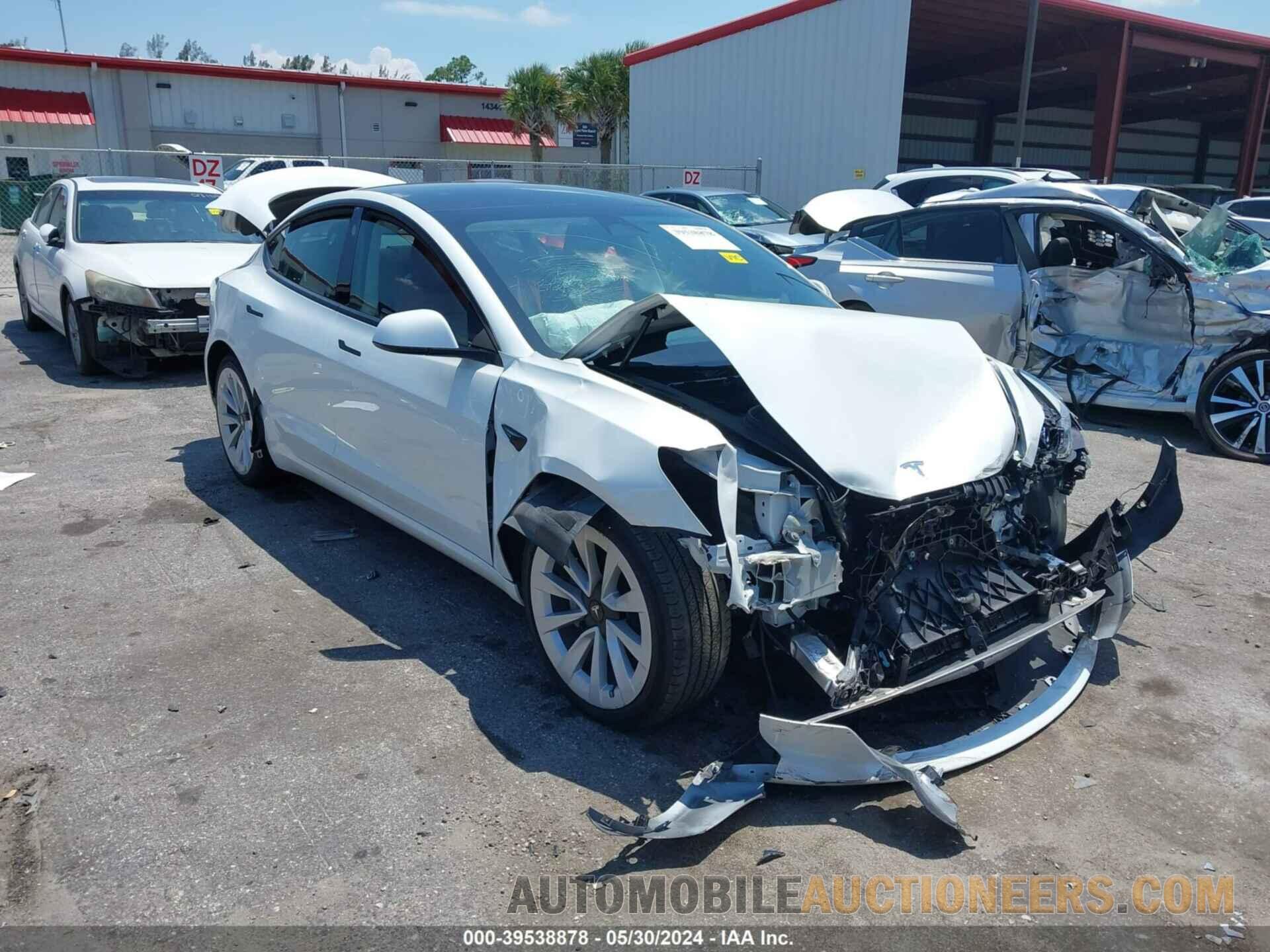 5YJ3E1EB9NF238047 TESLA MODEL 3 2022