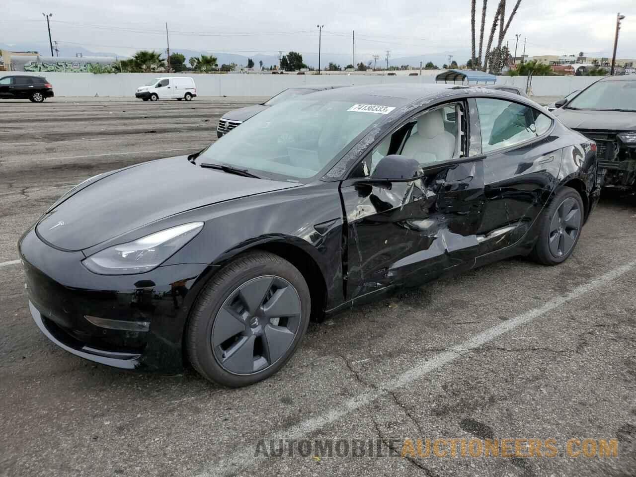 5YJ3E1EB9NF240705 TESLA MODEL 3 2022