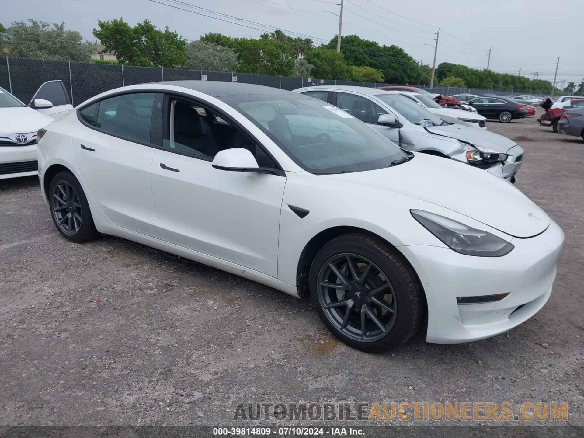 5YJ3E1EB9NF273364 TESLA MODEL 3 2022