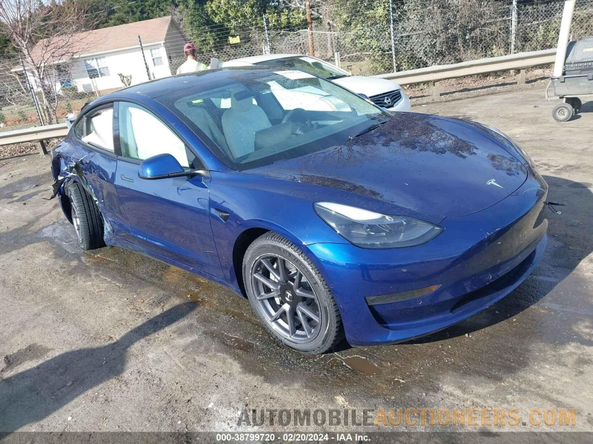 5YJ3E1EB9NF276815 TESLA MODEL 3 2022