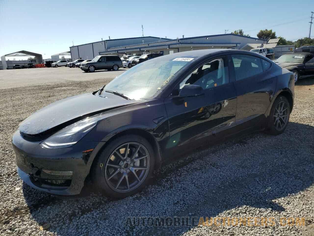 5YJ3E1EB9NF317217 TESLA MODEL 3 2022