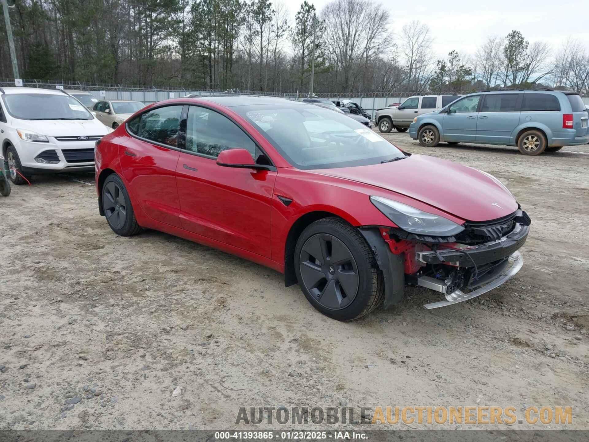 5YJ3E1EB9NF321932 TESLA MODEL 3 2022