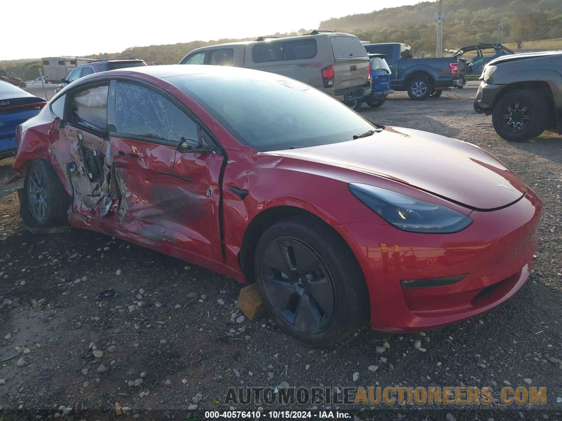 5YJ3E1EB9NF323180 TESLA MODEL 3 2022