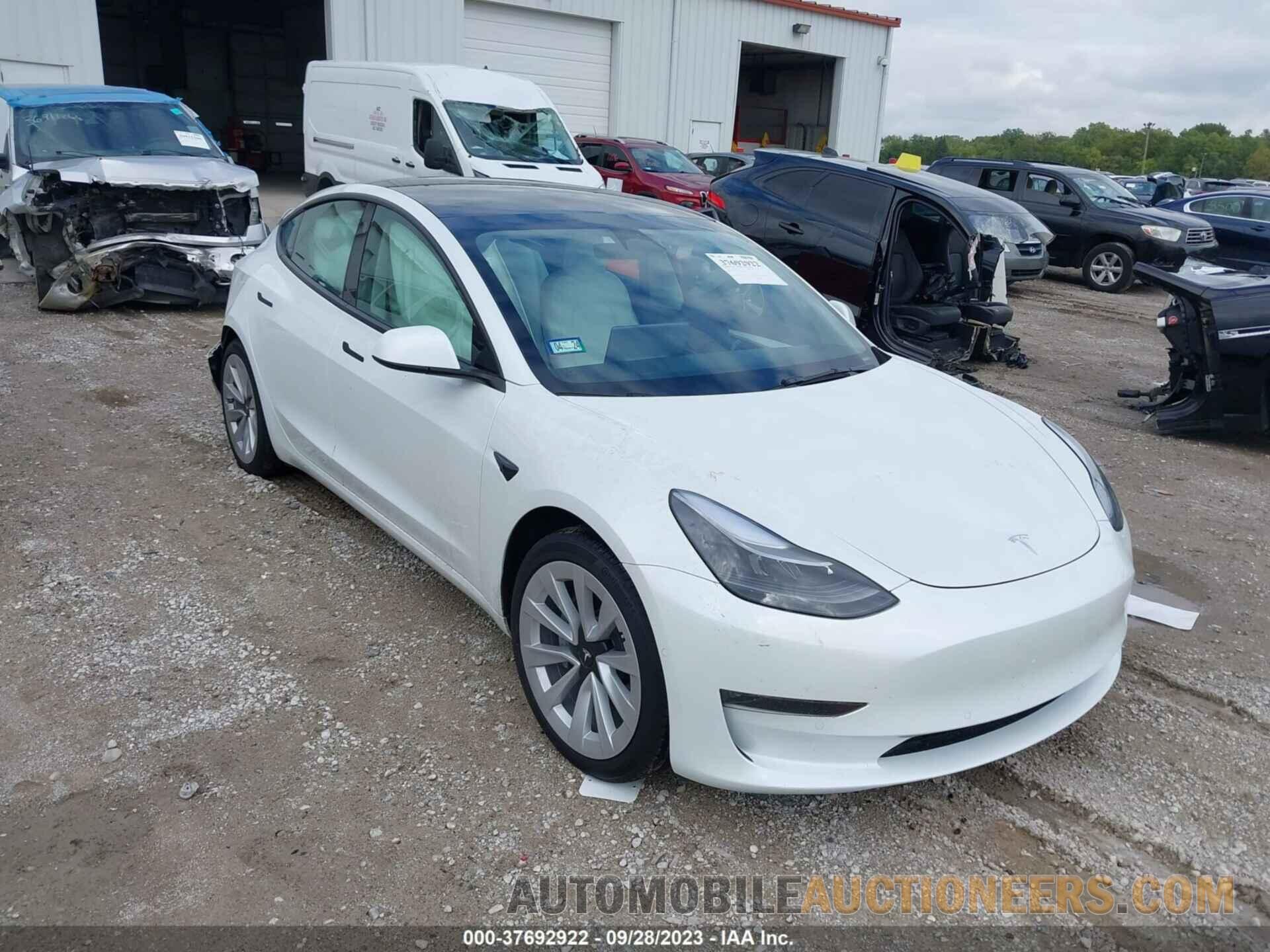 5YJ3E1EB9NF326256 TESLA MODEL 3 2022