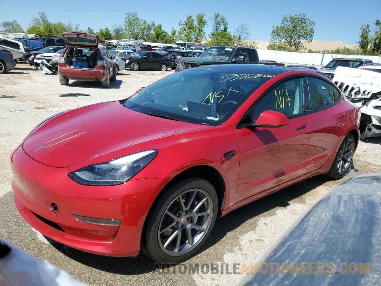 5YJ3E1EB9NF332235 TESLA MODEL 3 2022