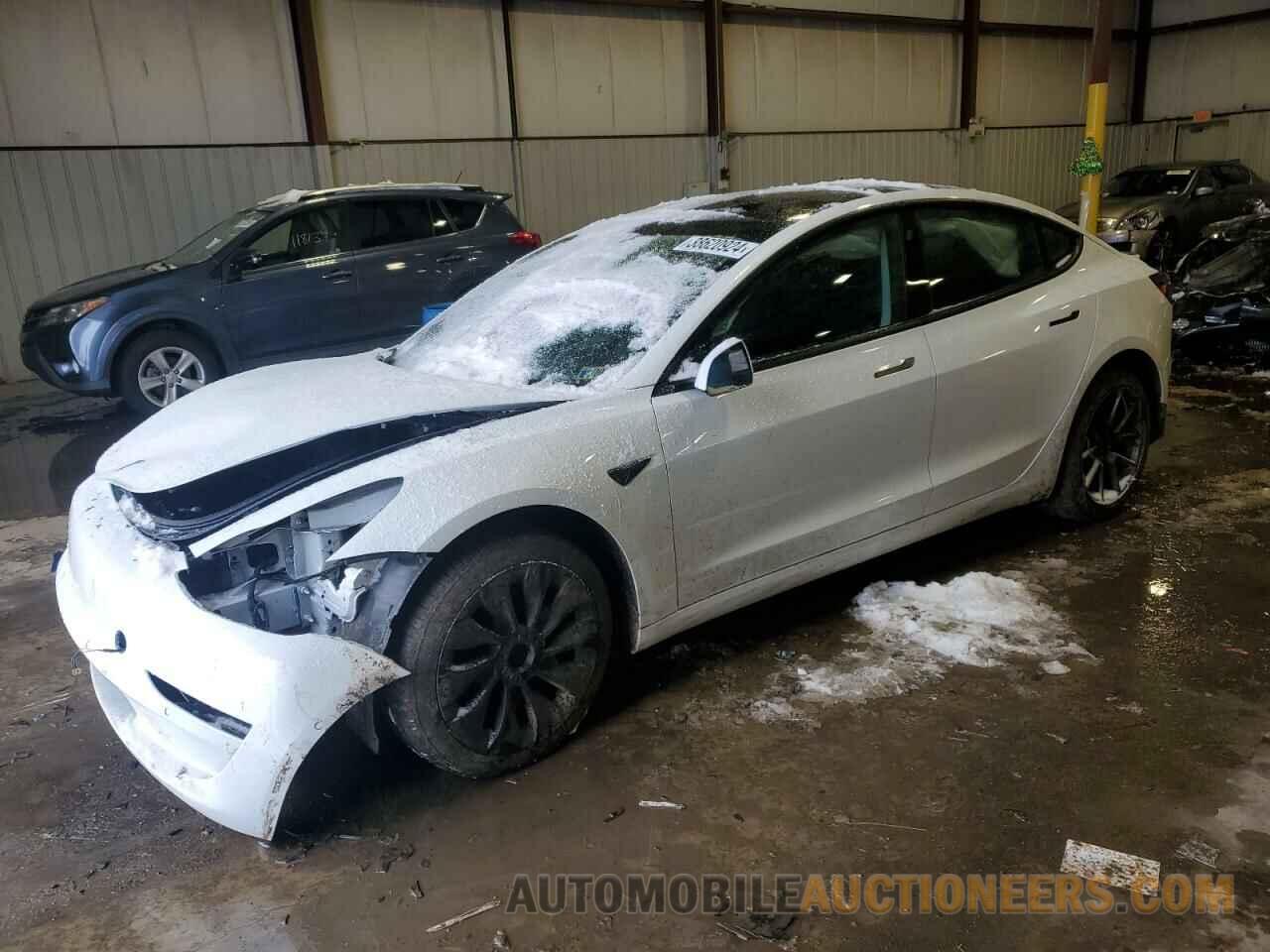 5YJ3E1EB9NF347687 TESLA MODEL 3 2022