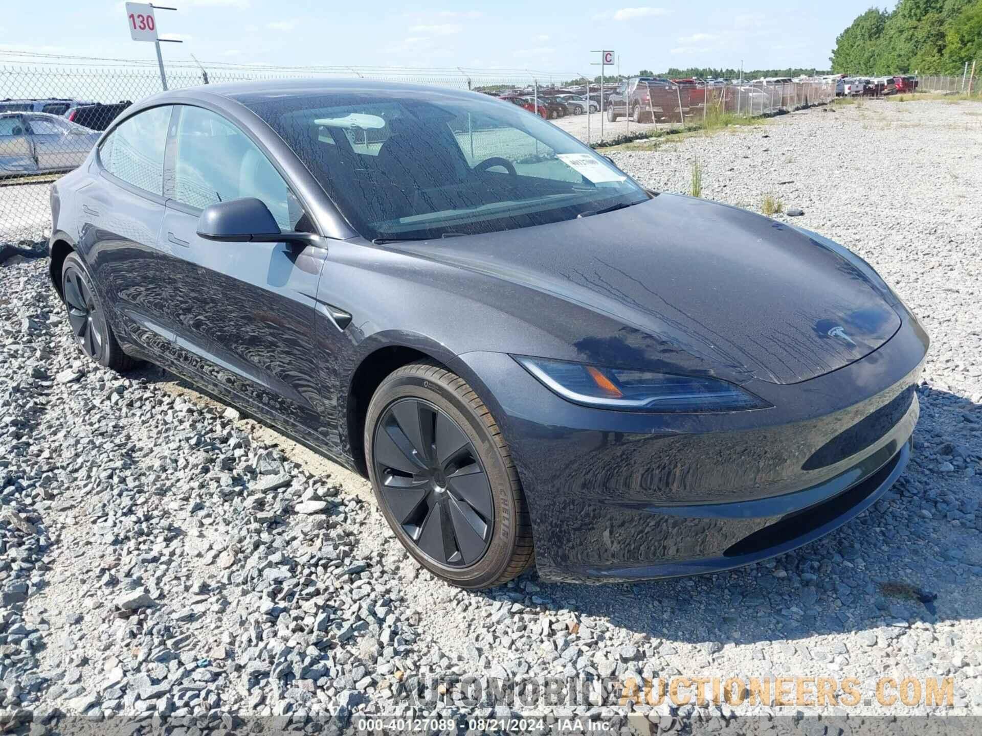 5YJ3E1EB9RF800826 TESLA MODEL 3 2024