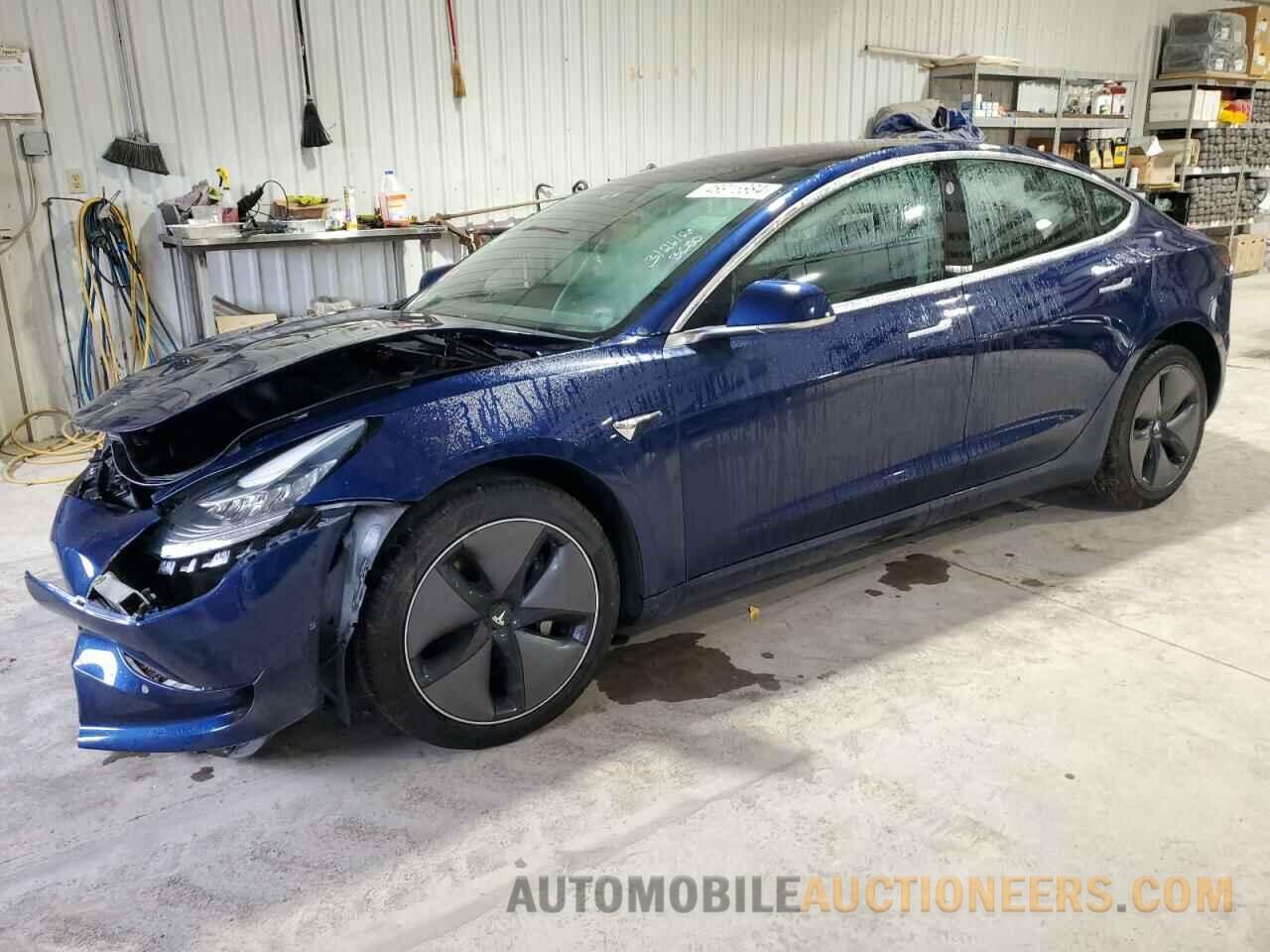 5YJ3E1EBXJF064581 TESLA MODEL 3 2018